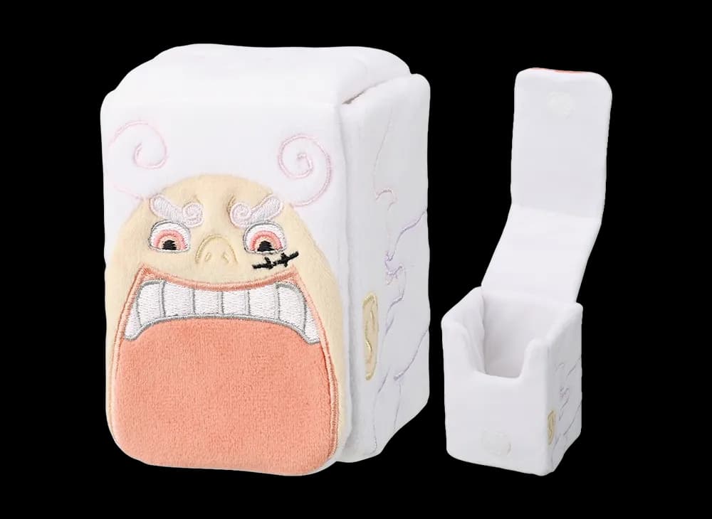 BANDAI "Ichiban Kuji" -ONE PIECE CARD GAME- E Prize Plush Multi-Card Case Luffy